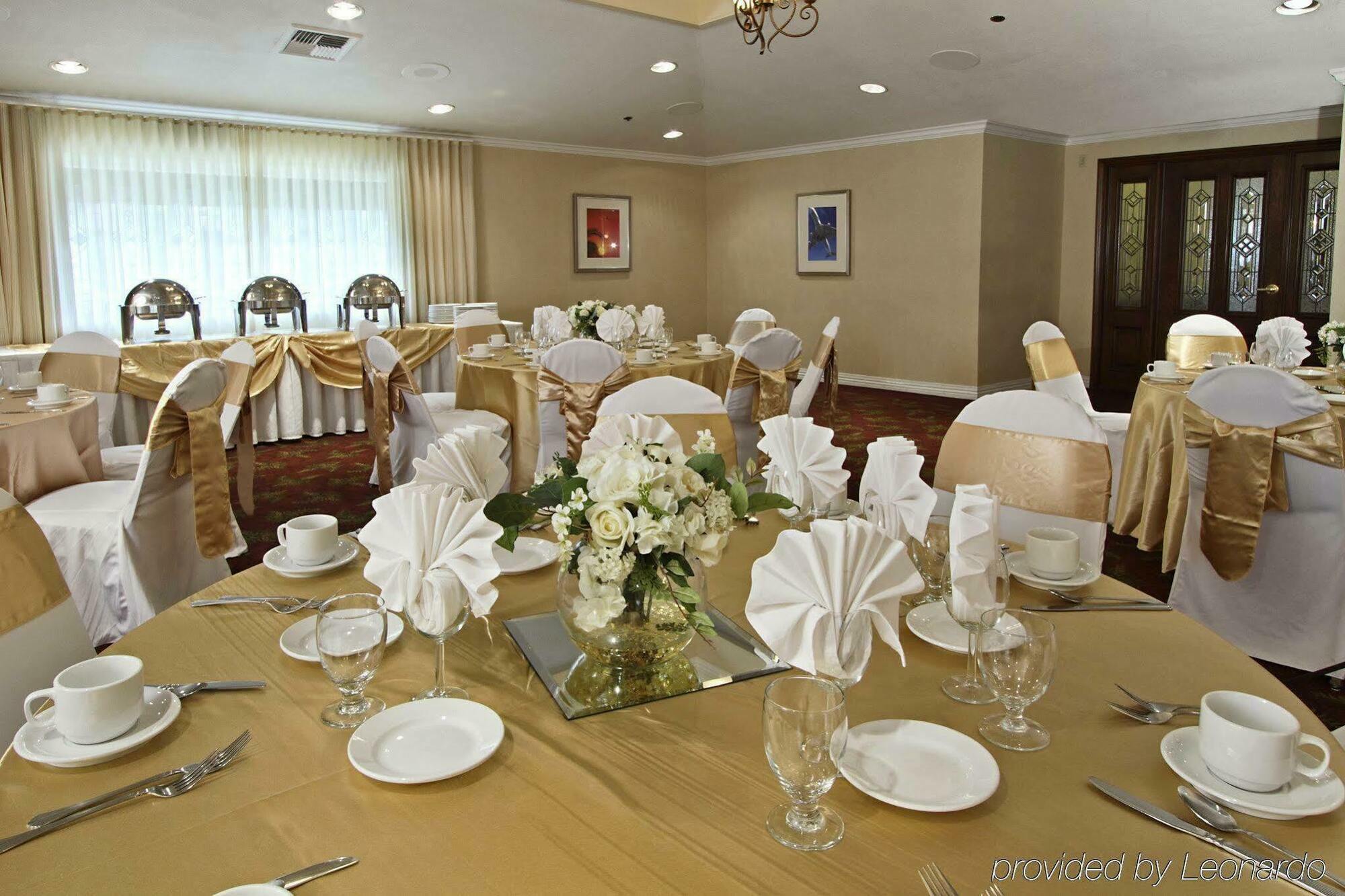 Holiday Inn Santa Ana-Orange County Airport By Ihg Extérieur photo
